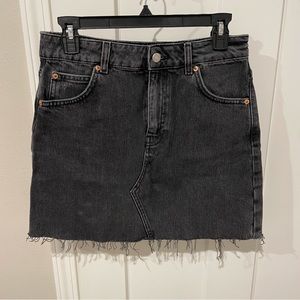 Topshop | raw hem denim mini skirt, washed black size 6